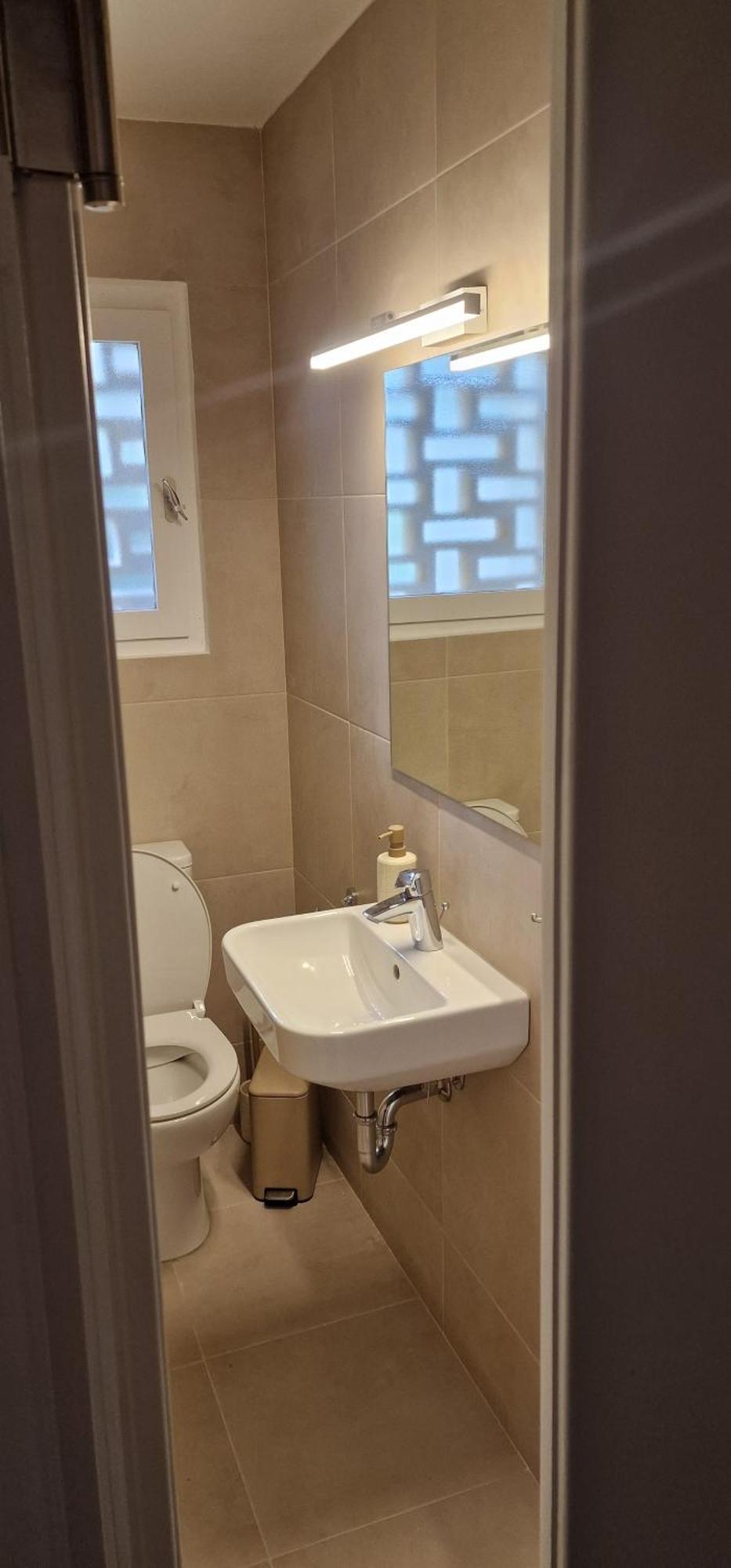 Appartement A Cozy Affordable Place At Voula *